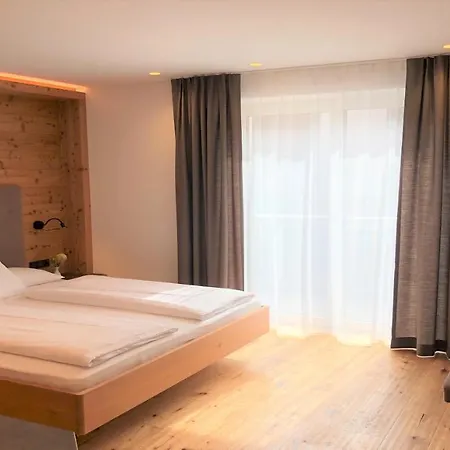 Bed & Breakfast Obermair *