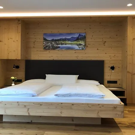 Obermair Bed & Breakfast *